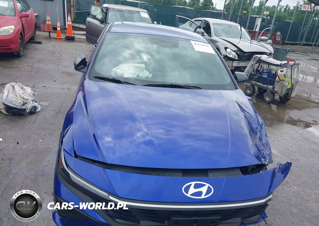 2025 Hyundai Elantra Sel Sport VIN:KMHLM4DG9SU059796 - 13
