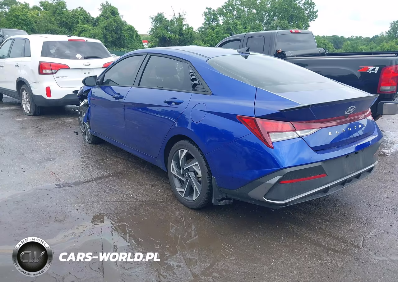 2025 Hyundai Elantra Sel Sport VIN:KMHLM4DG9SU059796 - 3