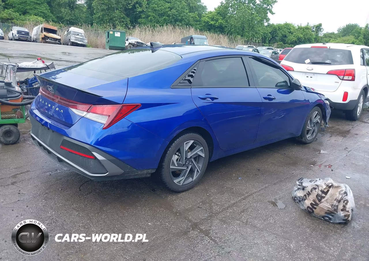 2025 Hyundai Elantra Sel Sport VIN:KMHLM4DG9SU059796 - 4