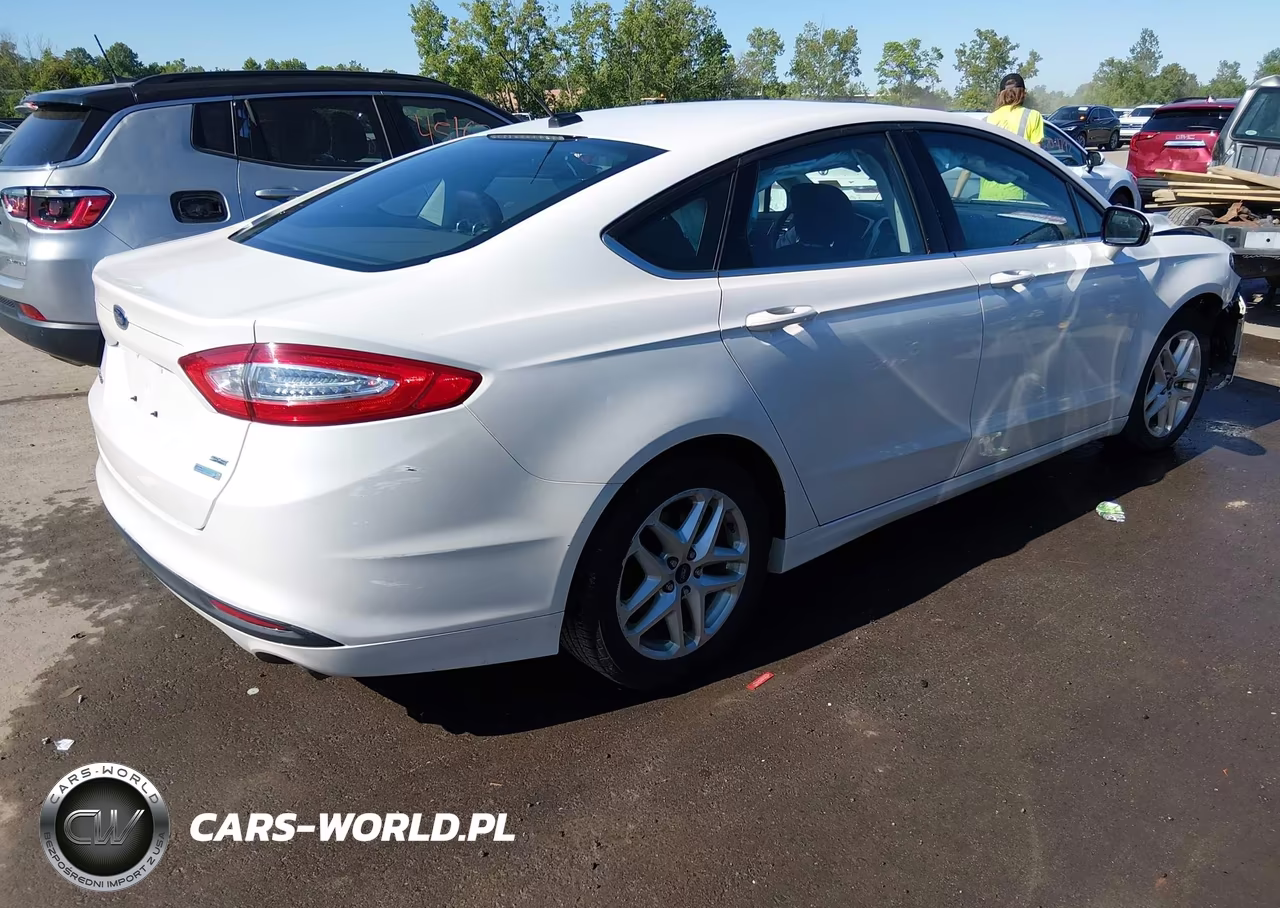 2014 Ford Fusion Se VIN:3FA6P0HD4ER200017 - 4