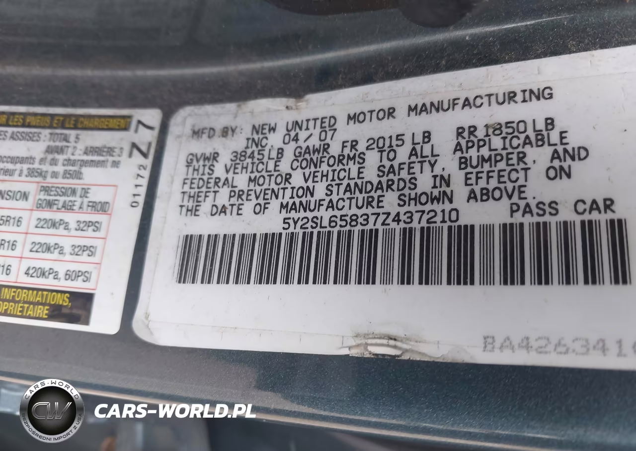 2007 Pontiac Vibe VIN:5Y2SL65837Z437210 - 9
