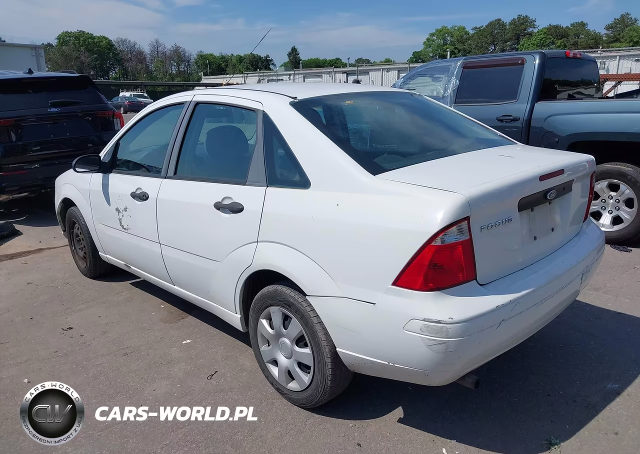 2007 Ford Focus S-Se-Ses VIN:1FAFP34N97W349619 - 3