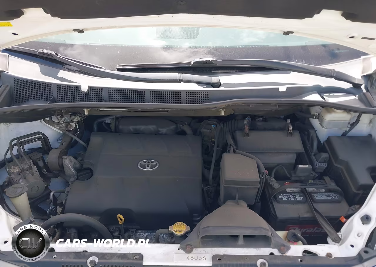 2011 Toyota Sienna VIN:5TDYK3DCXBS114168 - 10