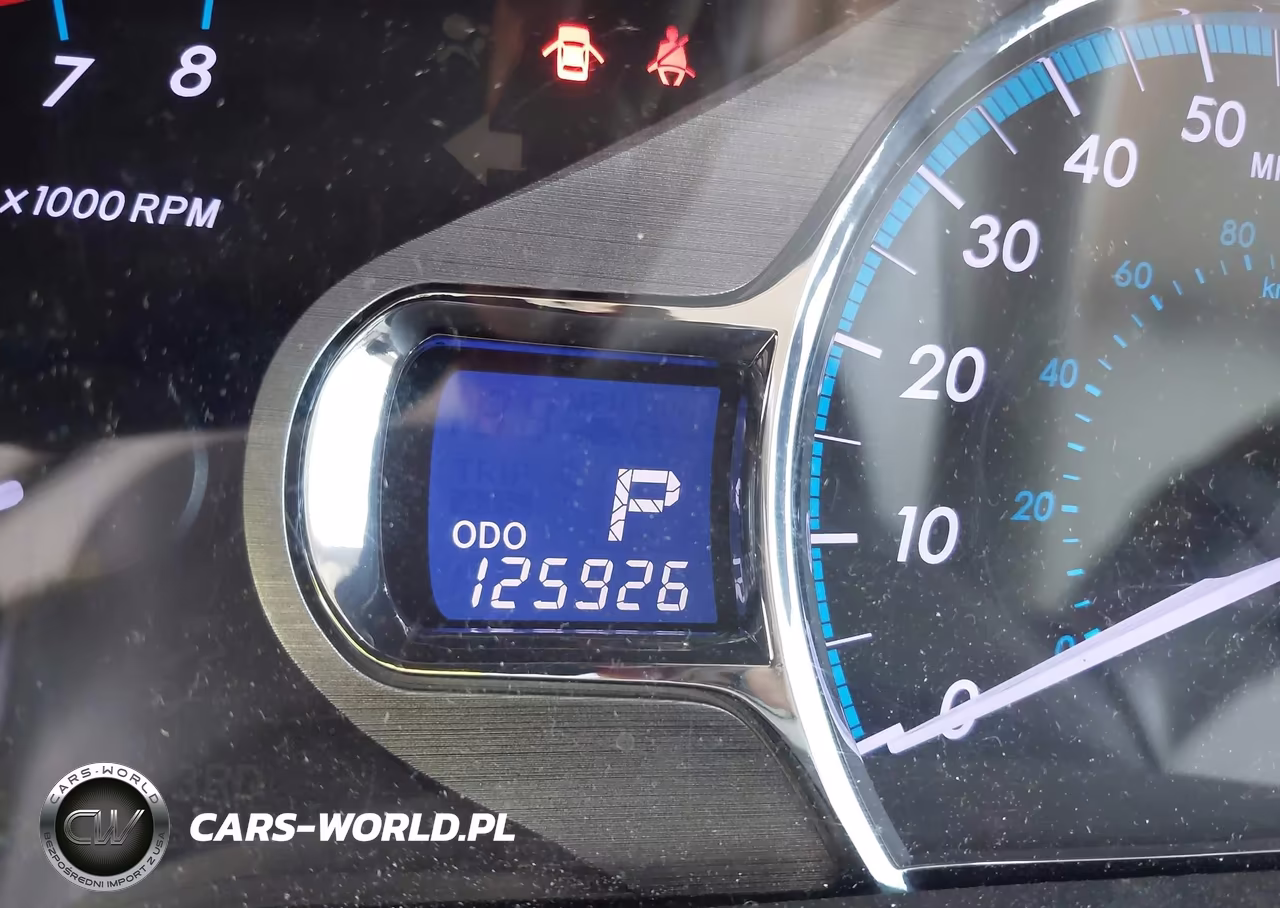 2011 Toyota Sienna VIN:5TDYK3DCXBS114168 - 15