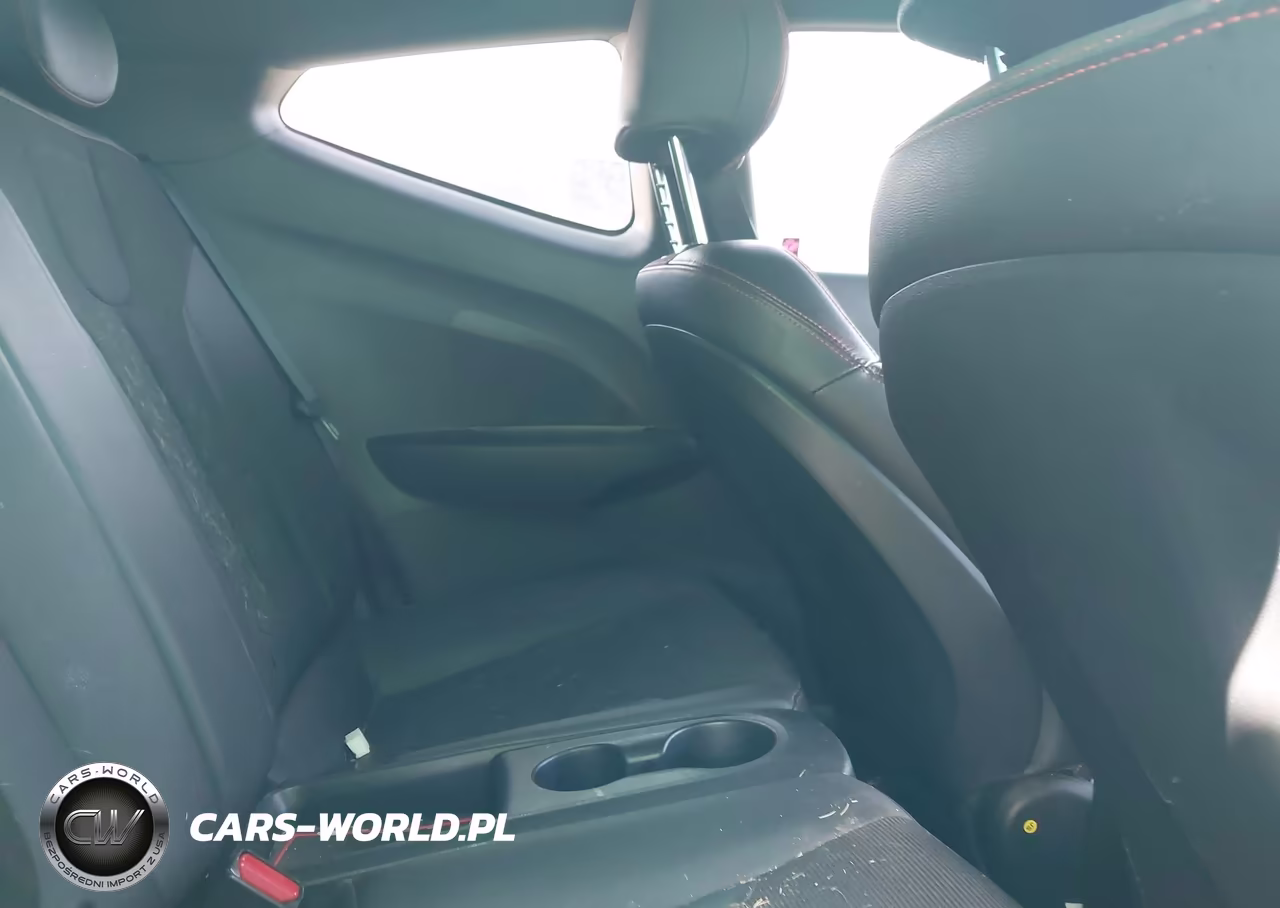 2020 Hyundai Veloster 2.0 Premium VIN:KMHTG6AF0LU029974 - 8