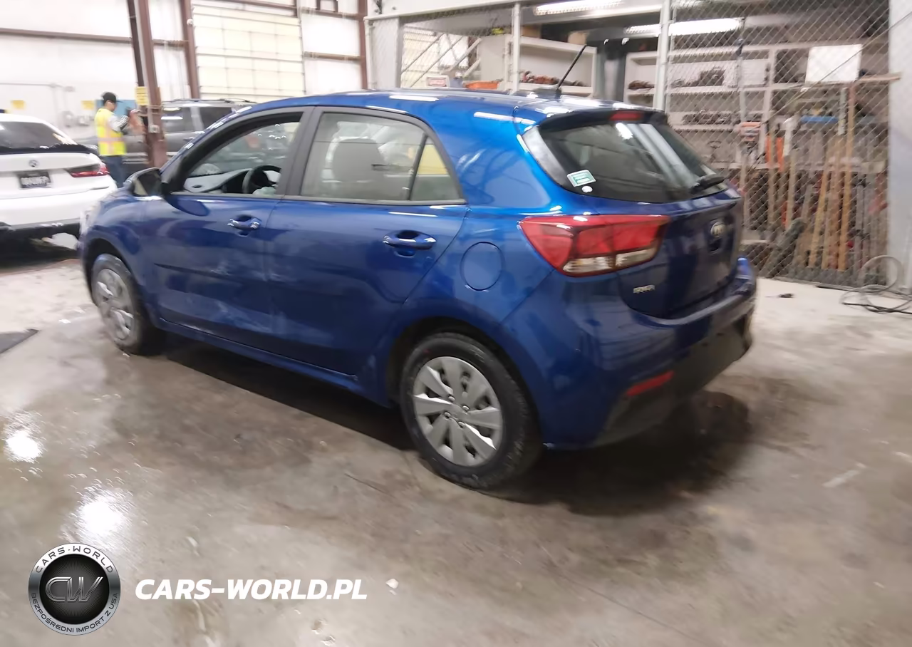 2020 Kia Rio 5-Door S VIN:3KPA25AD3LE348982 - 3