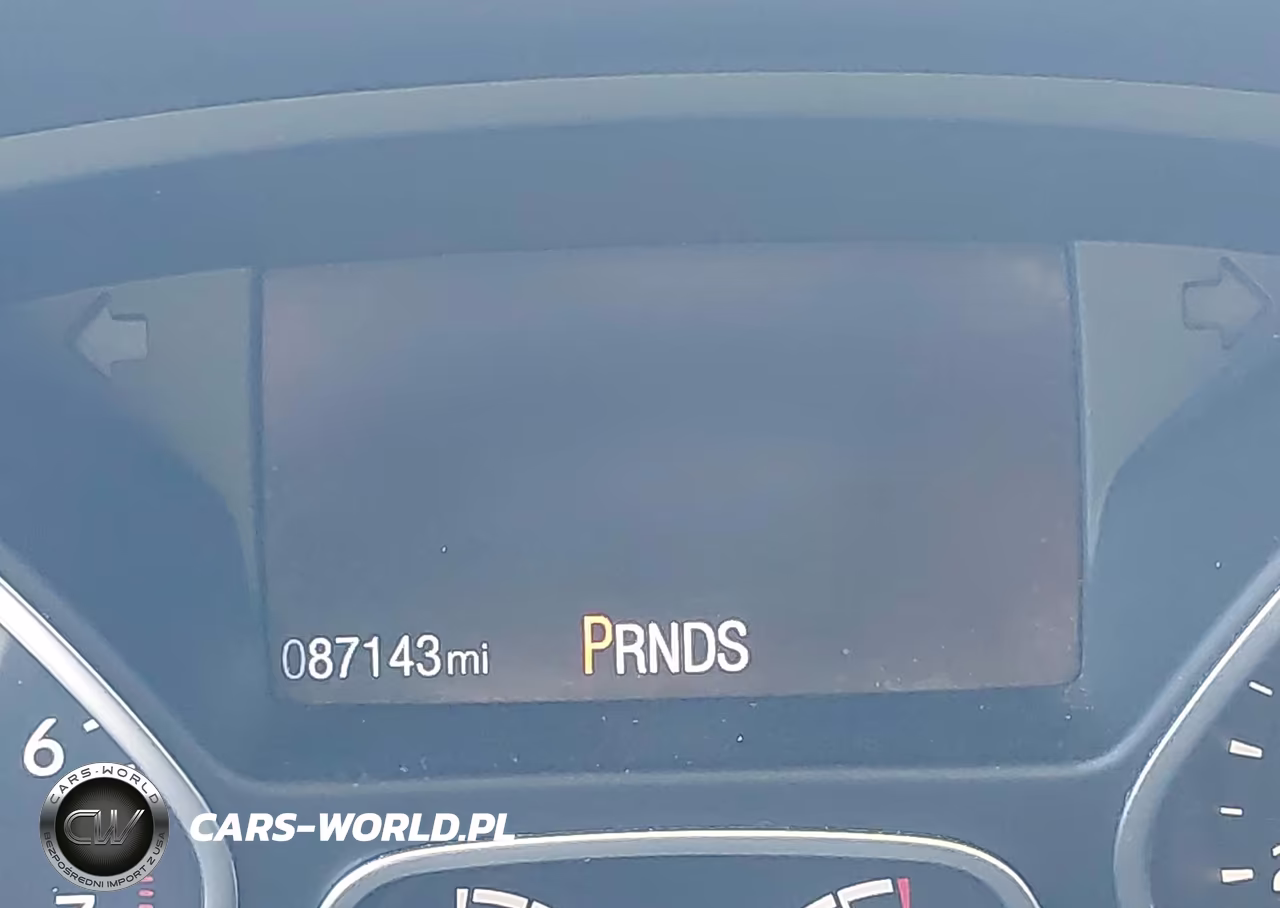 2018 Ford Focus Titanium VIN:1FADP3N26JL314251 - 15