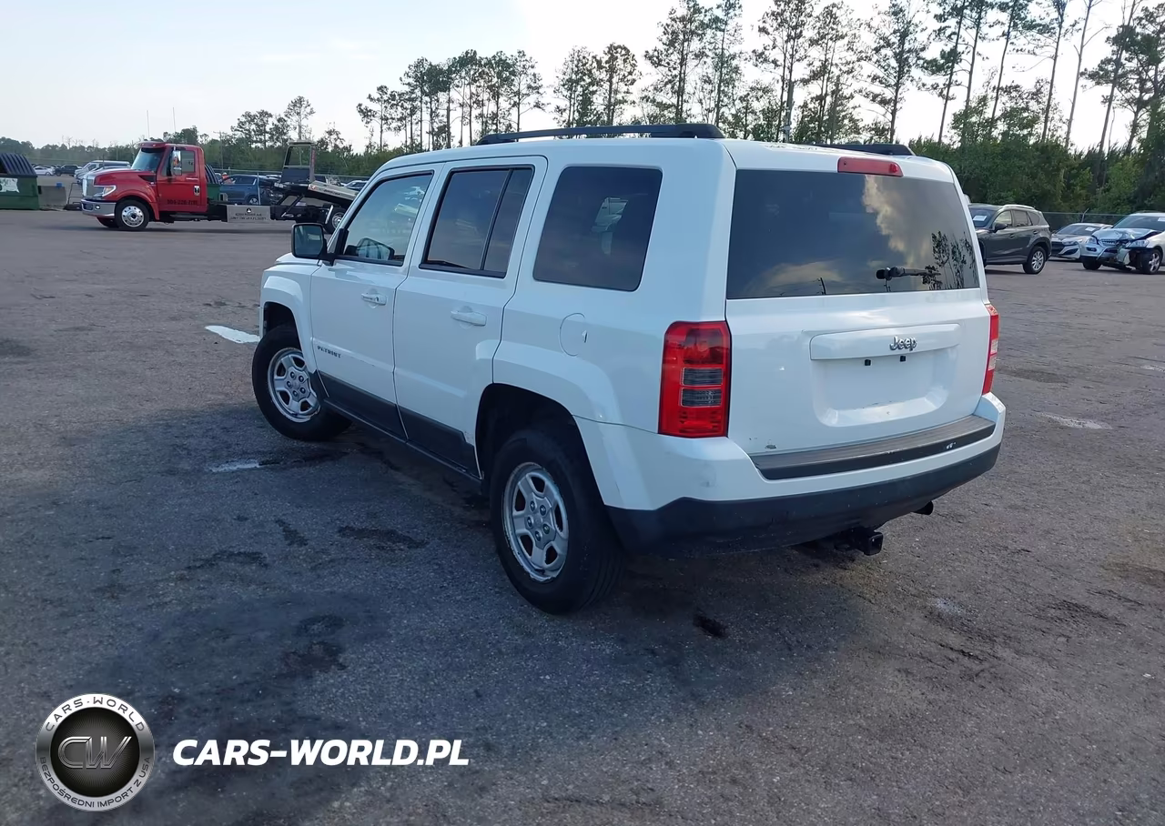 2014 Jeep Patriot Sport VIN:1C4NJPBA8ED690310 - 3