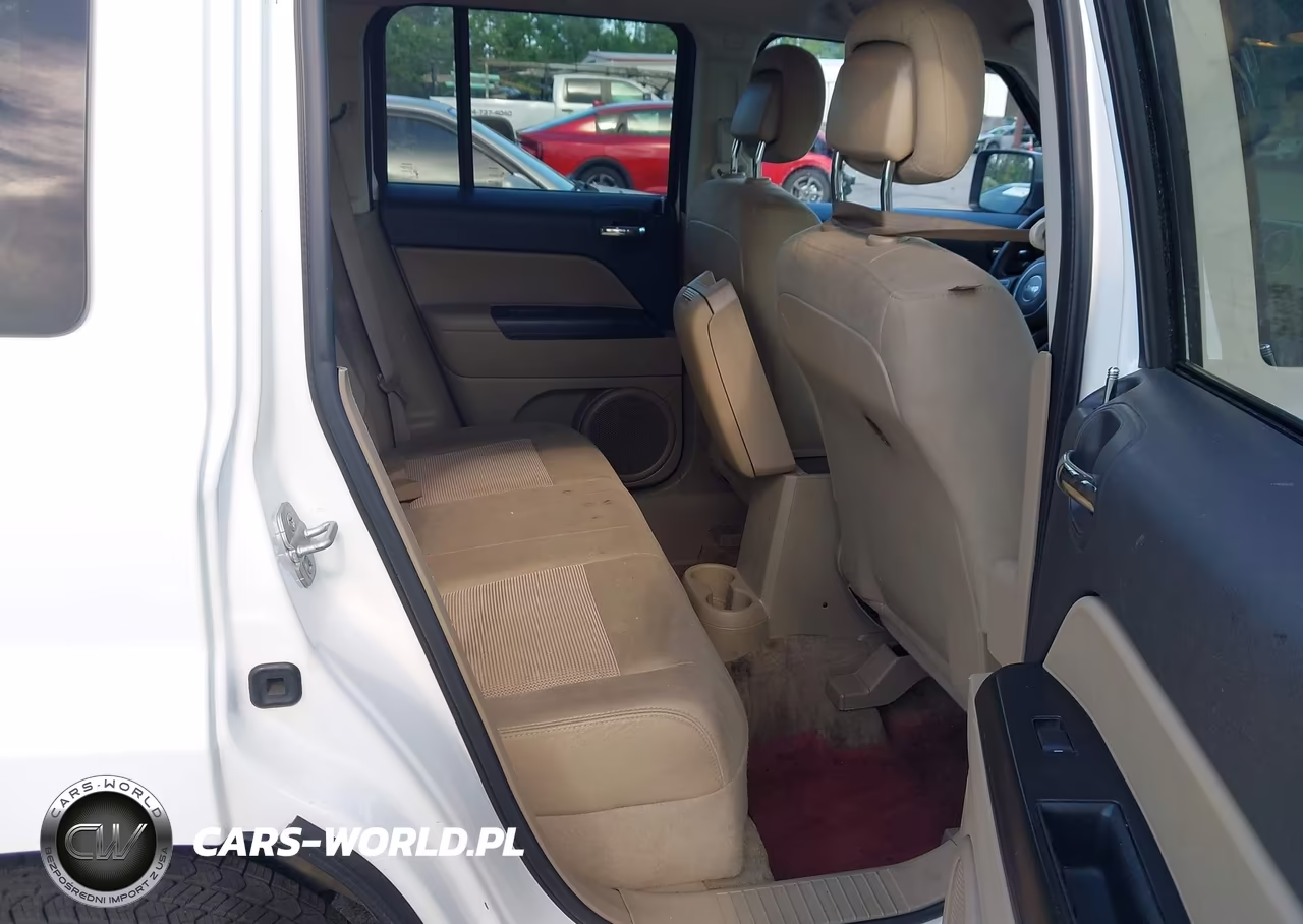 2014 Jeep Patriot Sport VIN:1C4NJPBA8ED690310 - 8