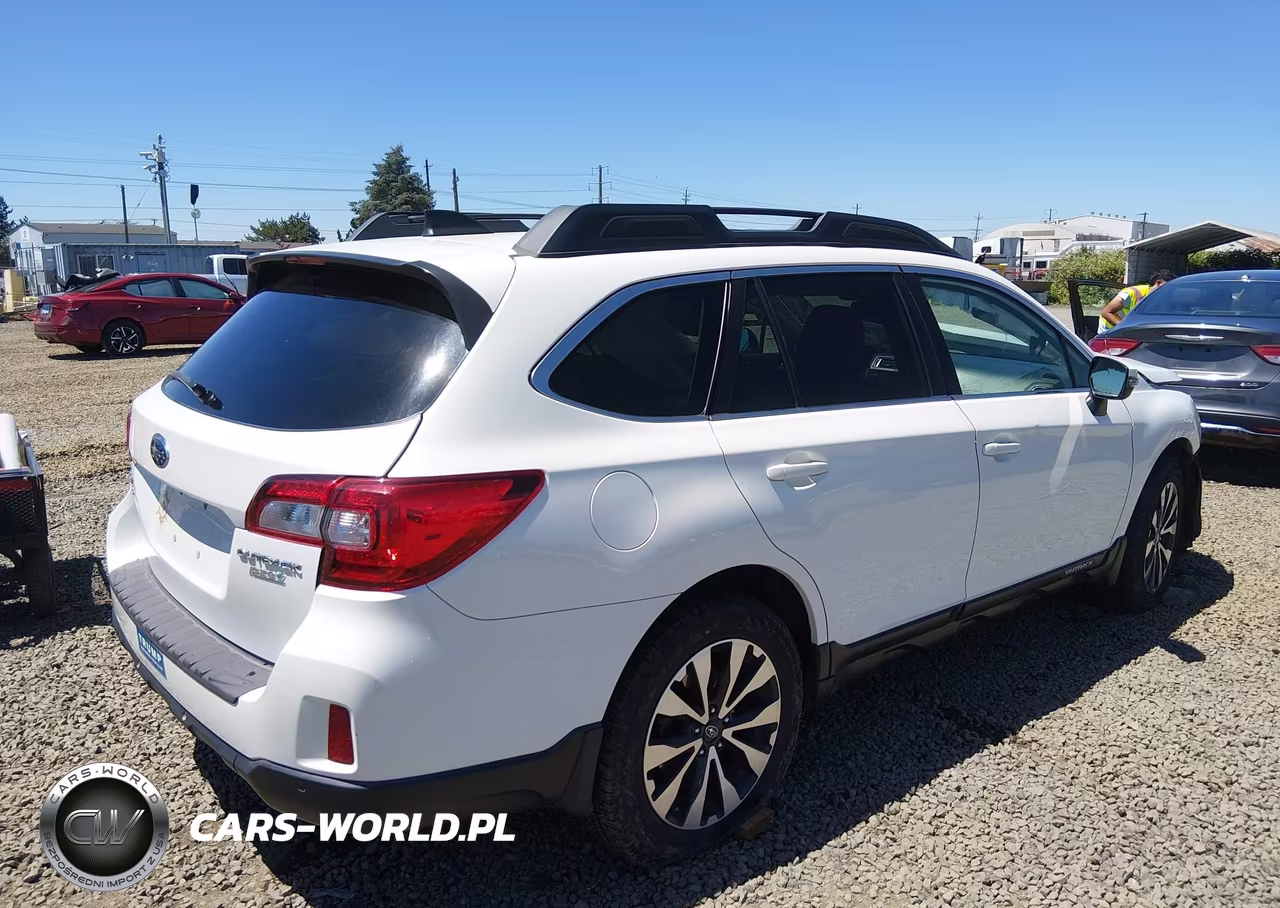 2017 Subaru Outback 2.5I Limited VIN:4S4BSANCXH3329256 - 4