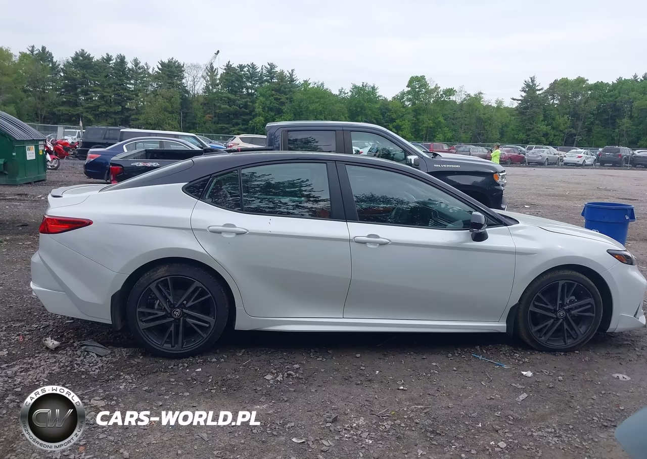 2025 Toyota Camry Xse VIN:4T1DBADK7SU030519 - 13
