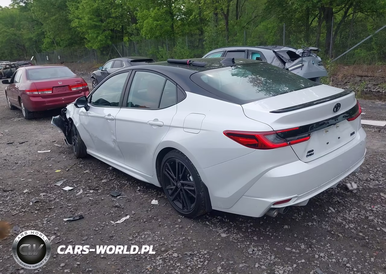 2025 Toyota Camry Xse VIN:4T1DBADK7SU030519 - 3