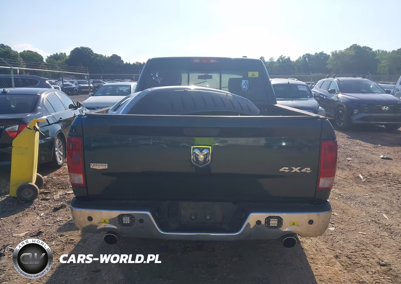 2011 Ram Ram 1500 Laramie VIN:1D7RV1CT1BS555797 - 16