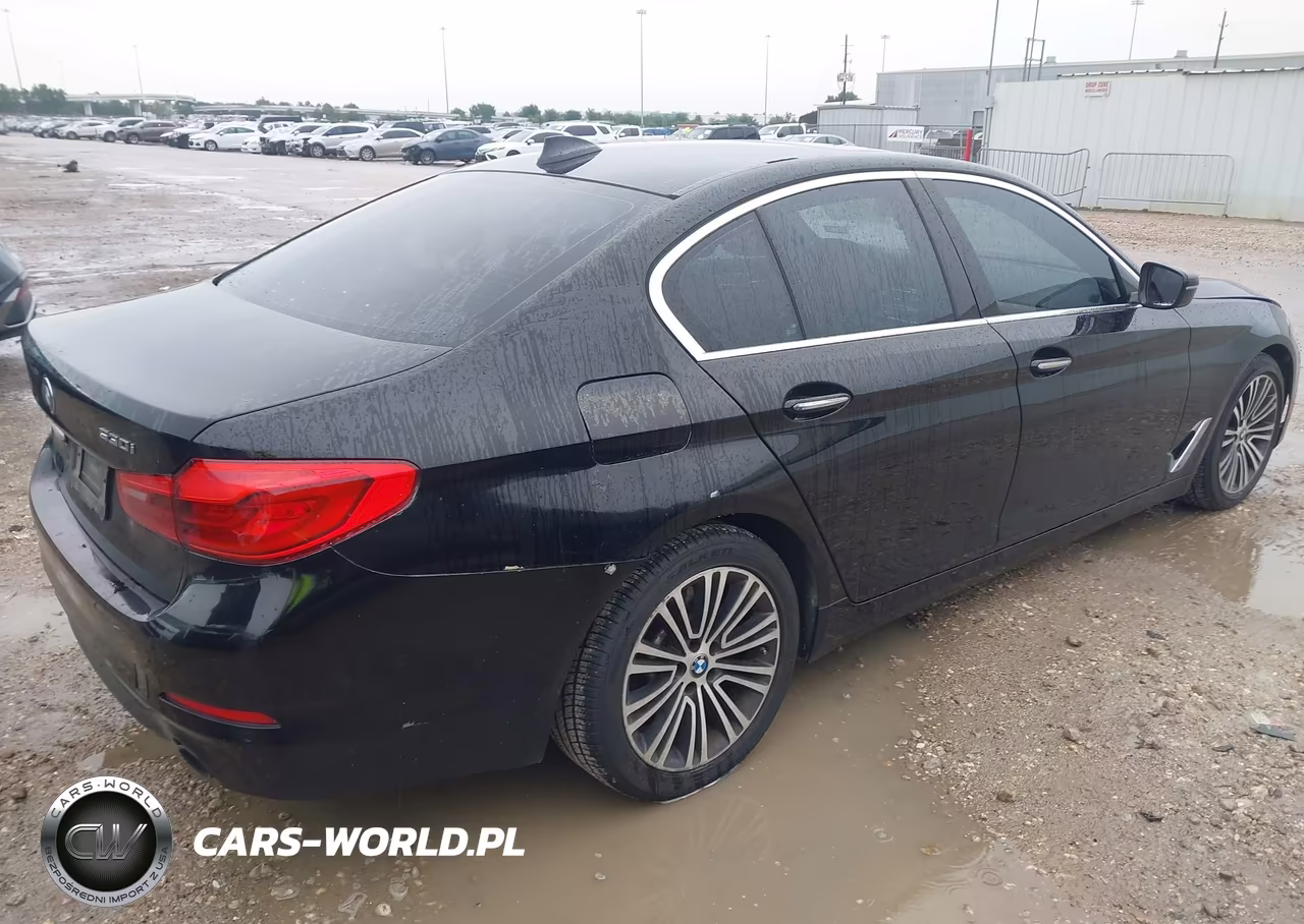 2018 BMW 530I VIN:WBAJA5C55JWA36190 - 4
