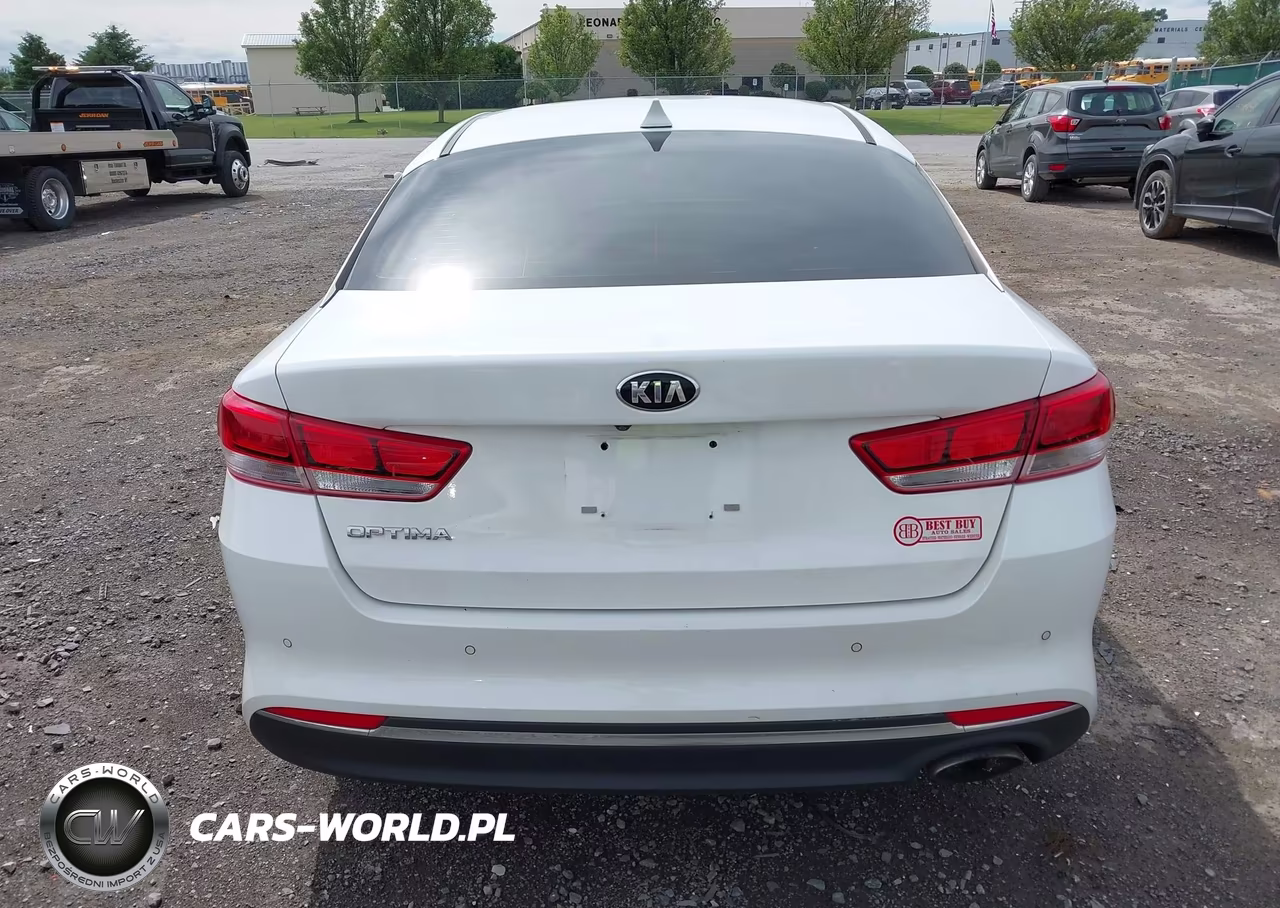 2018 Kia Optima Lx VIN:5XXGT4L32JG261696 - 16