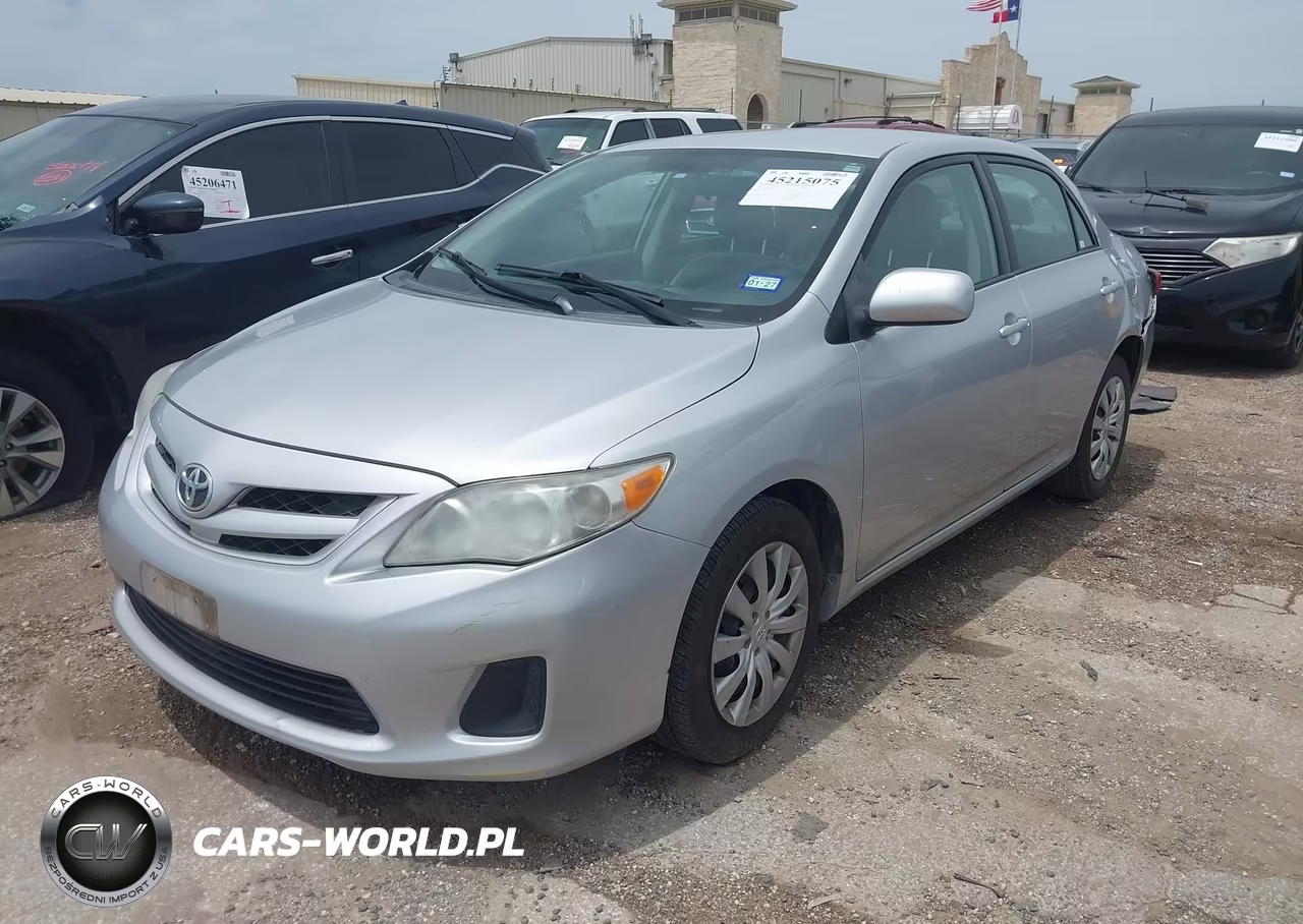 2012 Toyota Corolla Le VIN:2T1BU4EE2CC818199 - 2