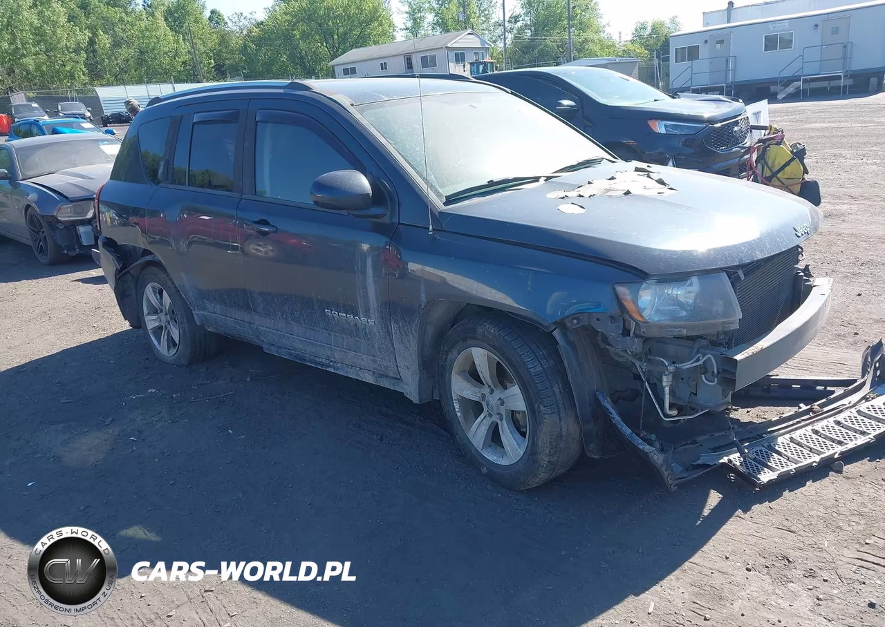 2014 Jeep Compass Latitude – zdjęcie 1 z 16
