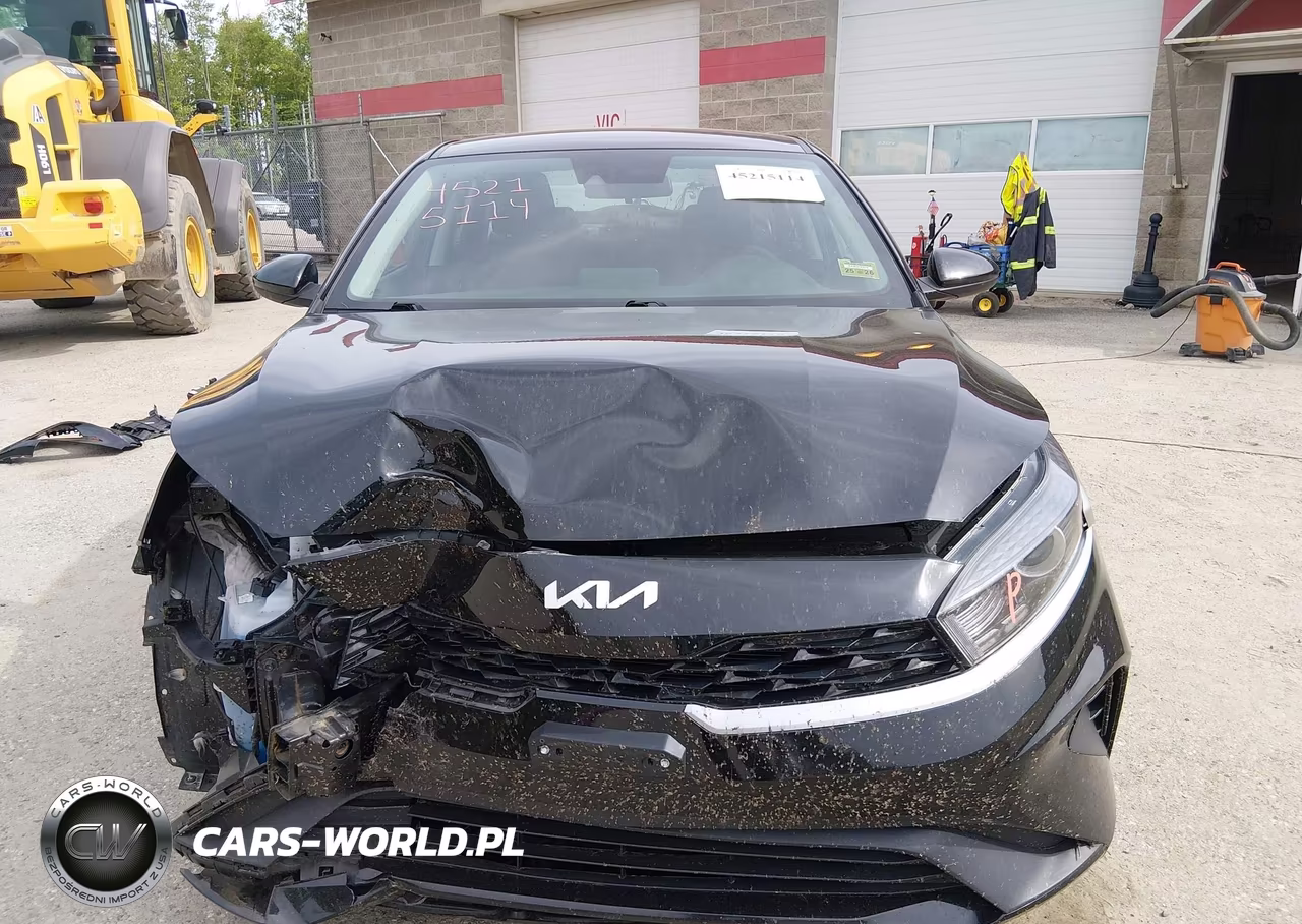 2023 Kia Forte Lxs VIN:3KPF24AD5PE578755 - 13