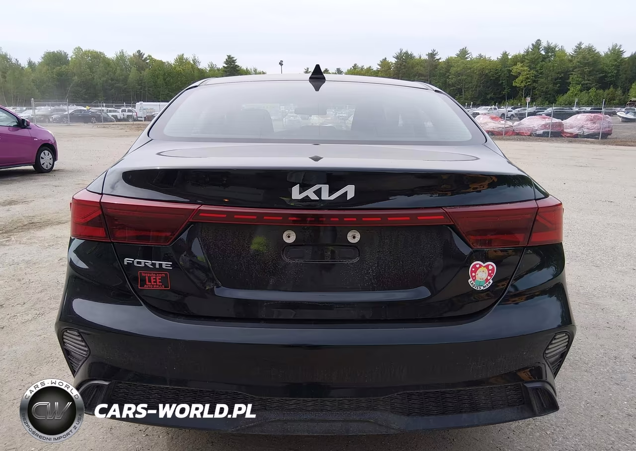 2023 Kia Forte Lxs VIN:3KPF24AD5PE578755 - 17