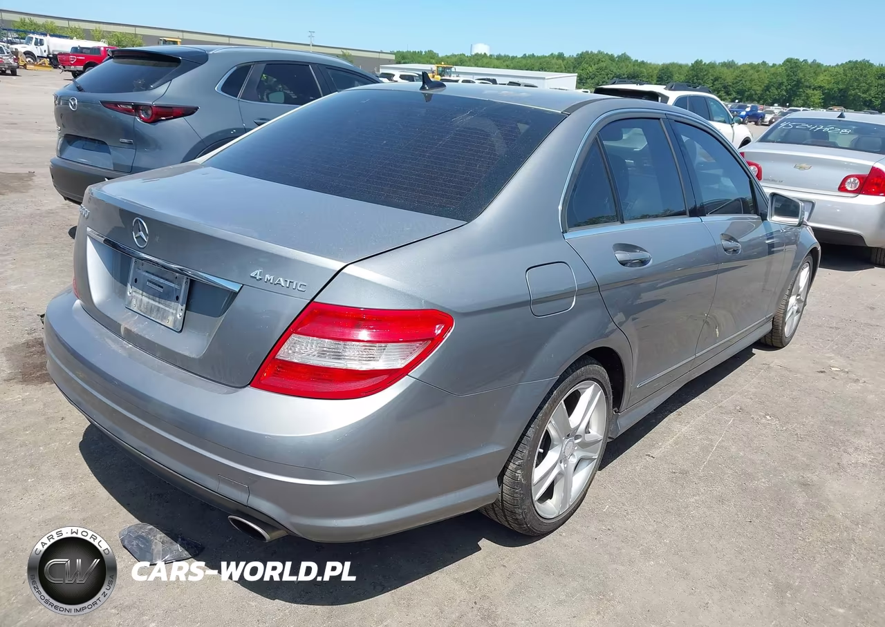 2010 Mercedes-Benz C 300 Sport 4Matic VIN:WDDGF8BBXAR103729 - 4