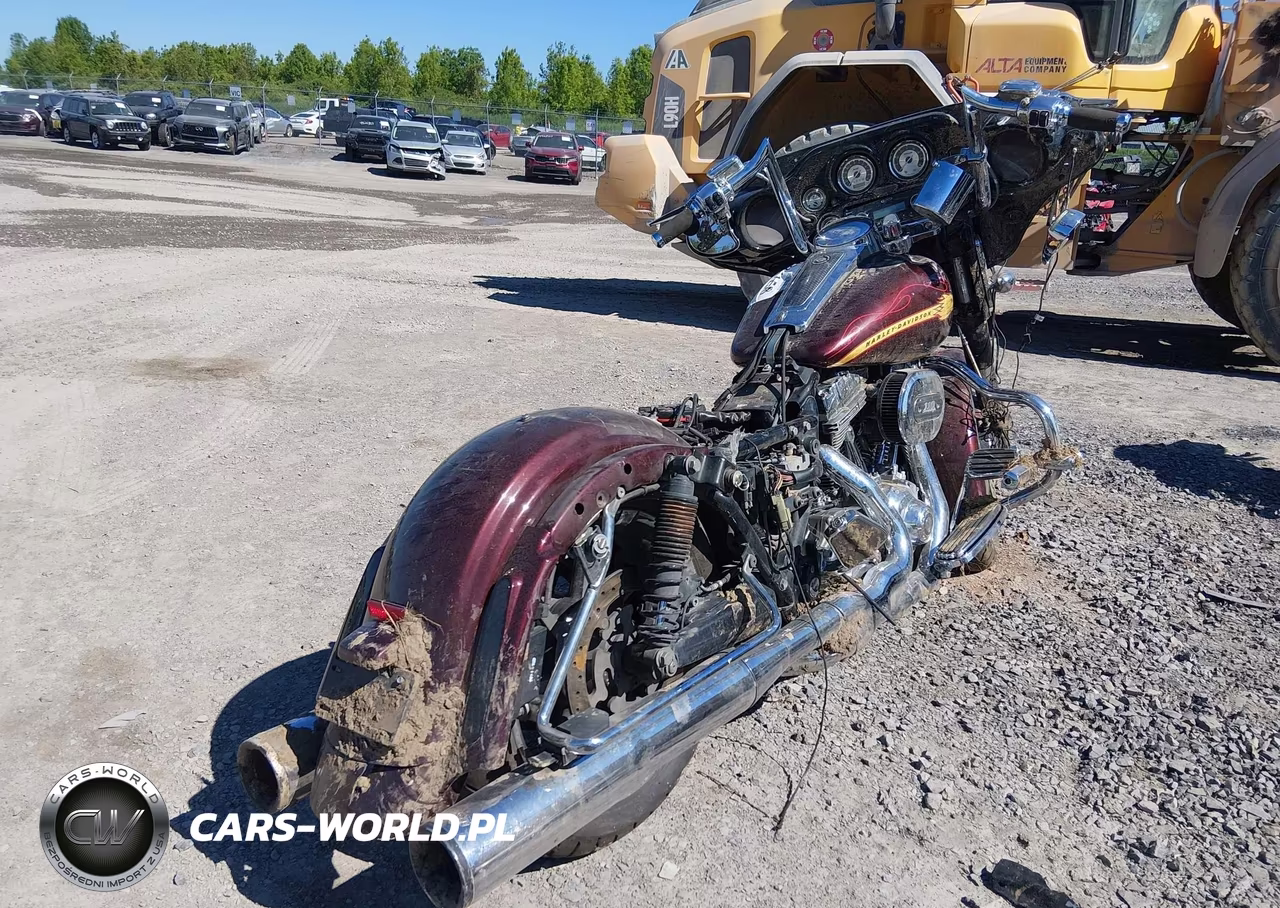 2010 Harley-Davidson Flhxse VIN:1HD1PZ819AB953151 - 4