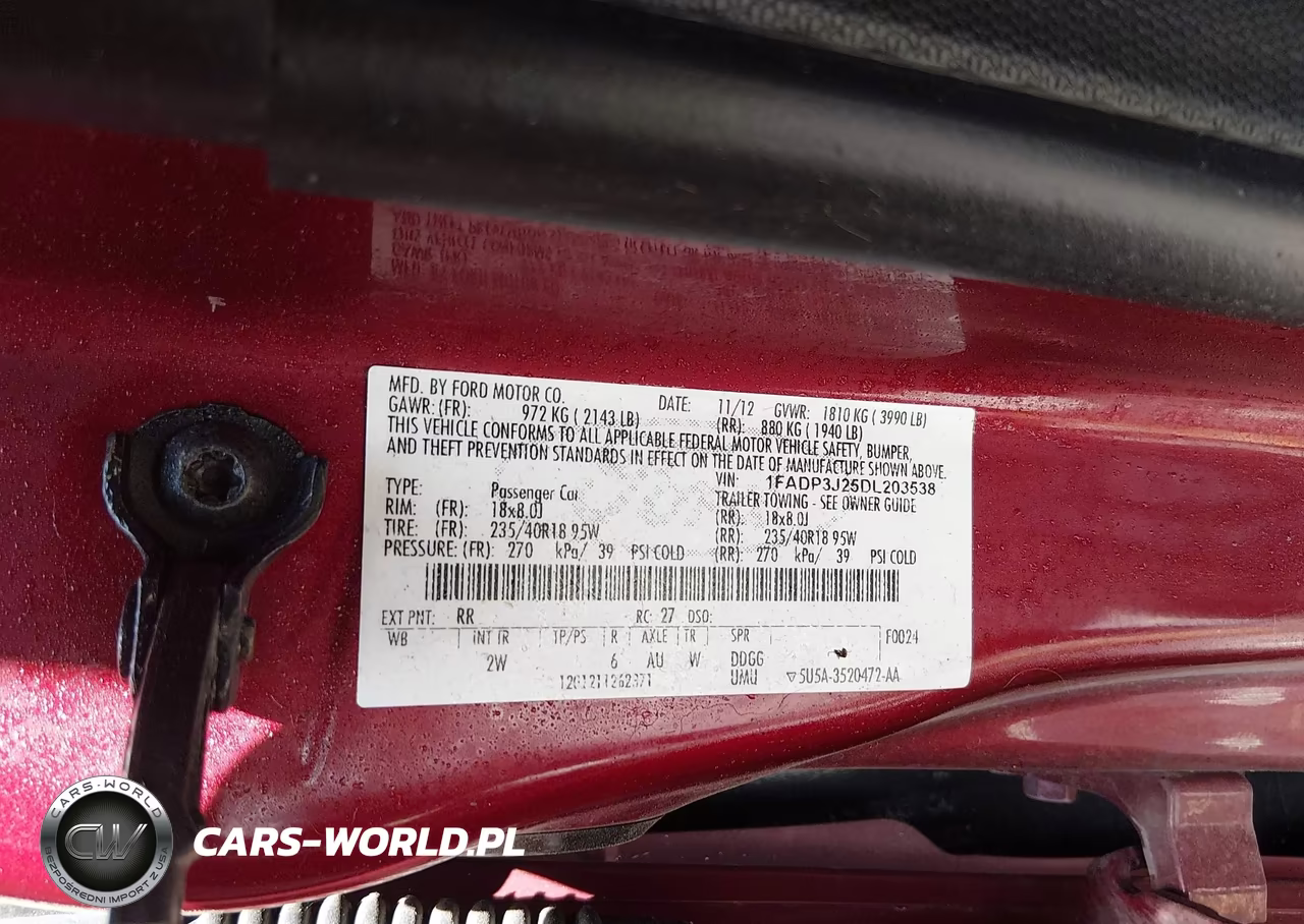 2013 Ford Focus Titanium VIN:1FADP3J25DL203538 - 9