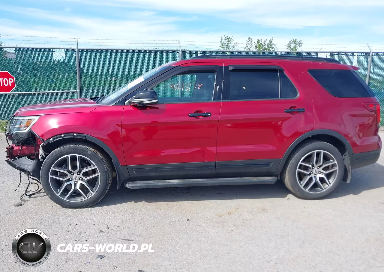 2018 Ford Explorer Sport VIN:1FM5K8GTXJGB05728 - 14