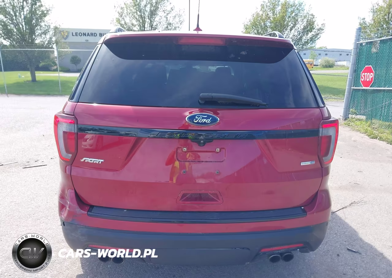 2018 Ford Explorer Sport VIN:1FM5K8GTXJGB05728 - 16