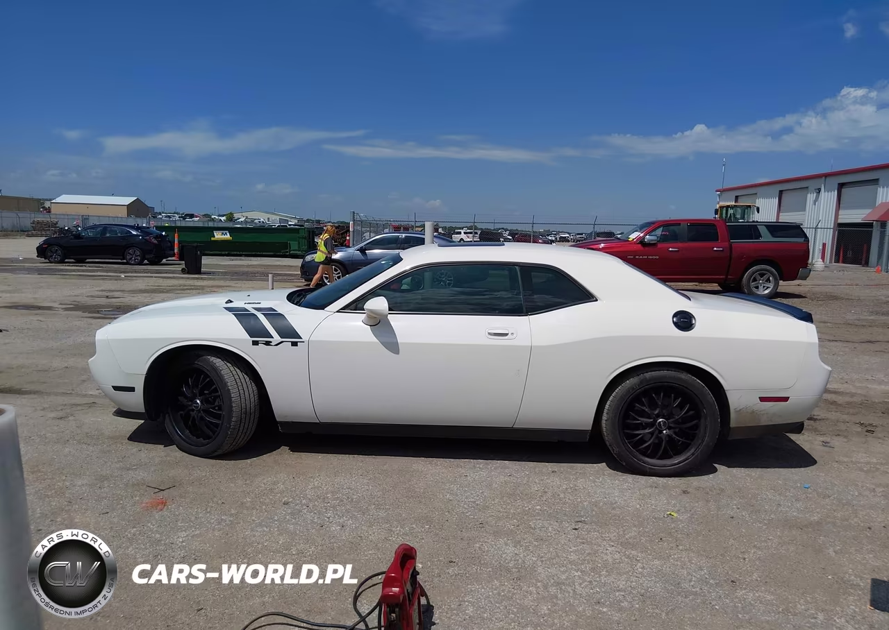 2009 Dodge Challenger R-T VIN:2B3LJ54T09H577066 - 14