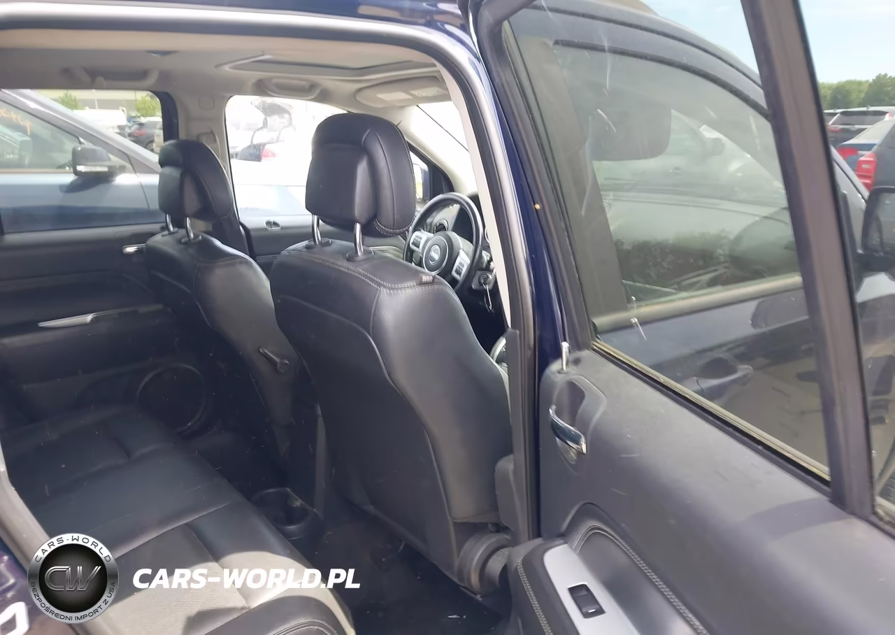 2015 Jeep Compass High Altitude Edition VIN:1C4NJCEAXFD106785 - 8