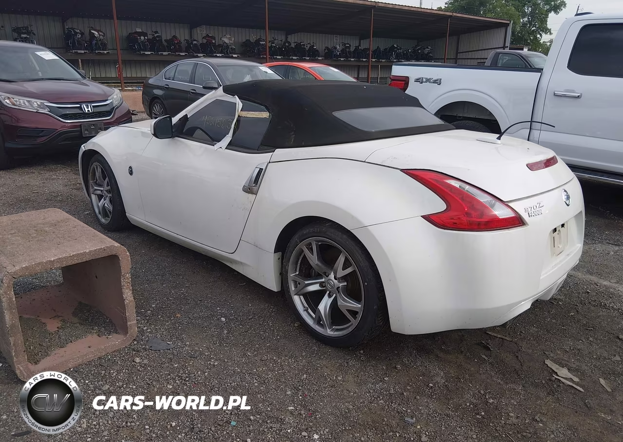 2010 Nissan 370Z Touring VIN:JN1AZ4FH8AM302342 - 3