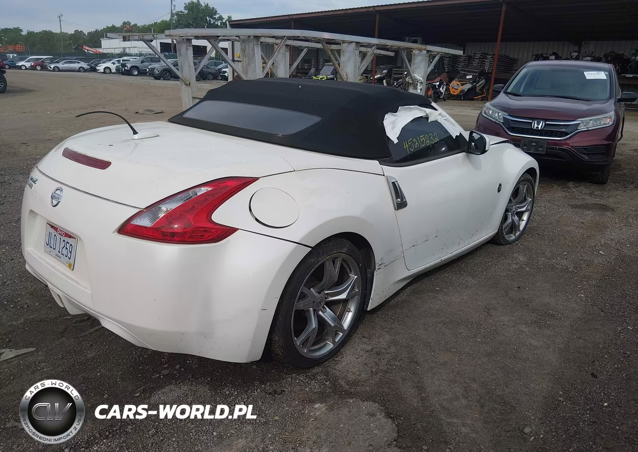 2010 Nissan 370Z Touring VIN:JN1AZ4FH8AM302342 - 4
