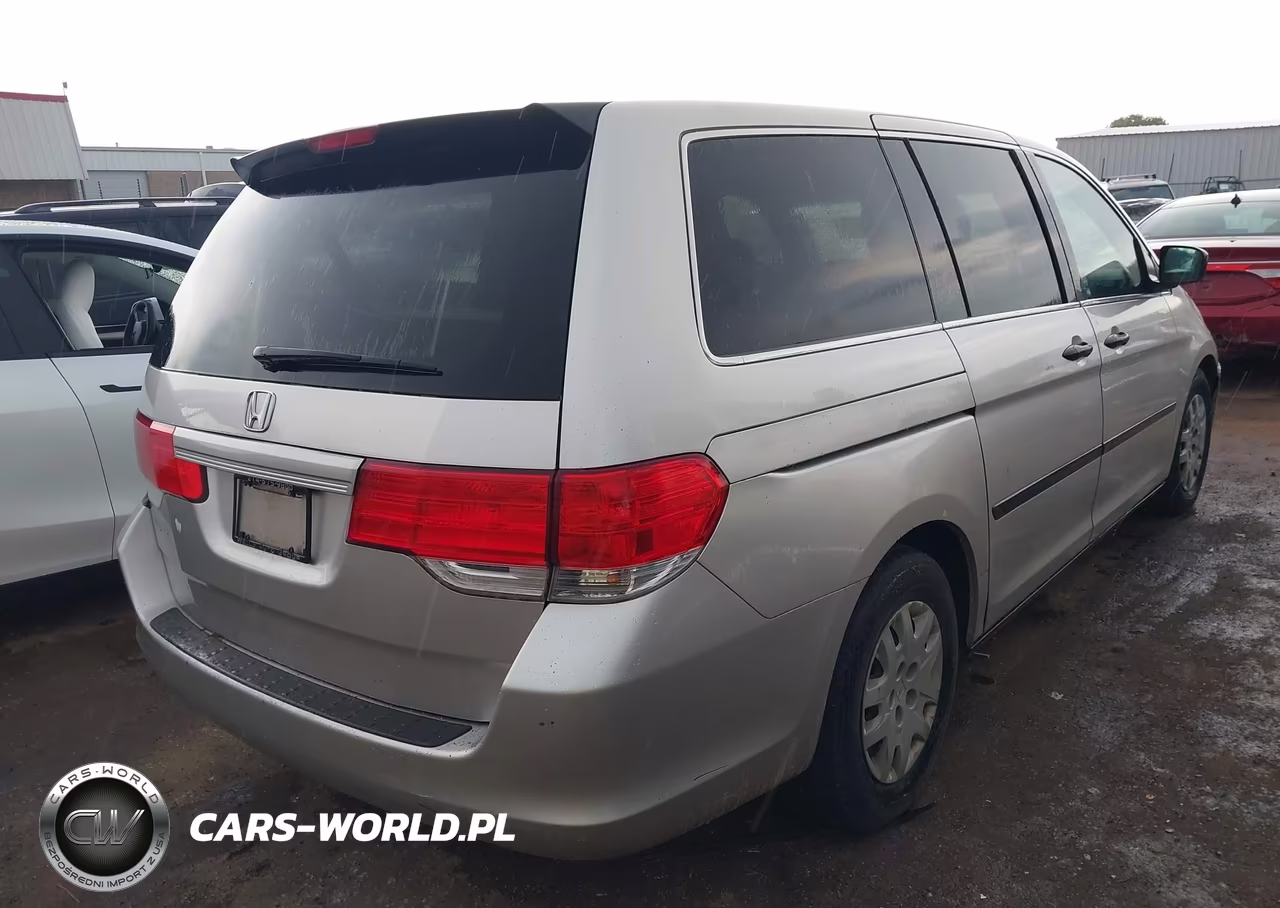 2008 Honda Odyssey Lx VIN:5FNRL38238B047137 - 4