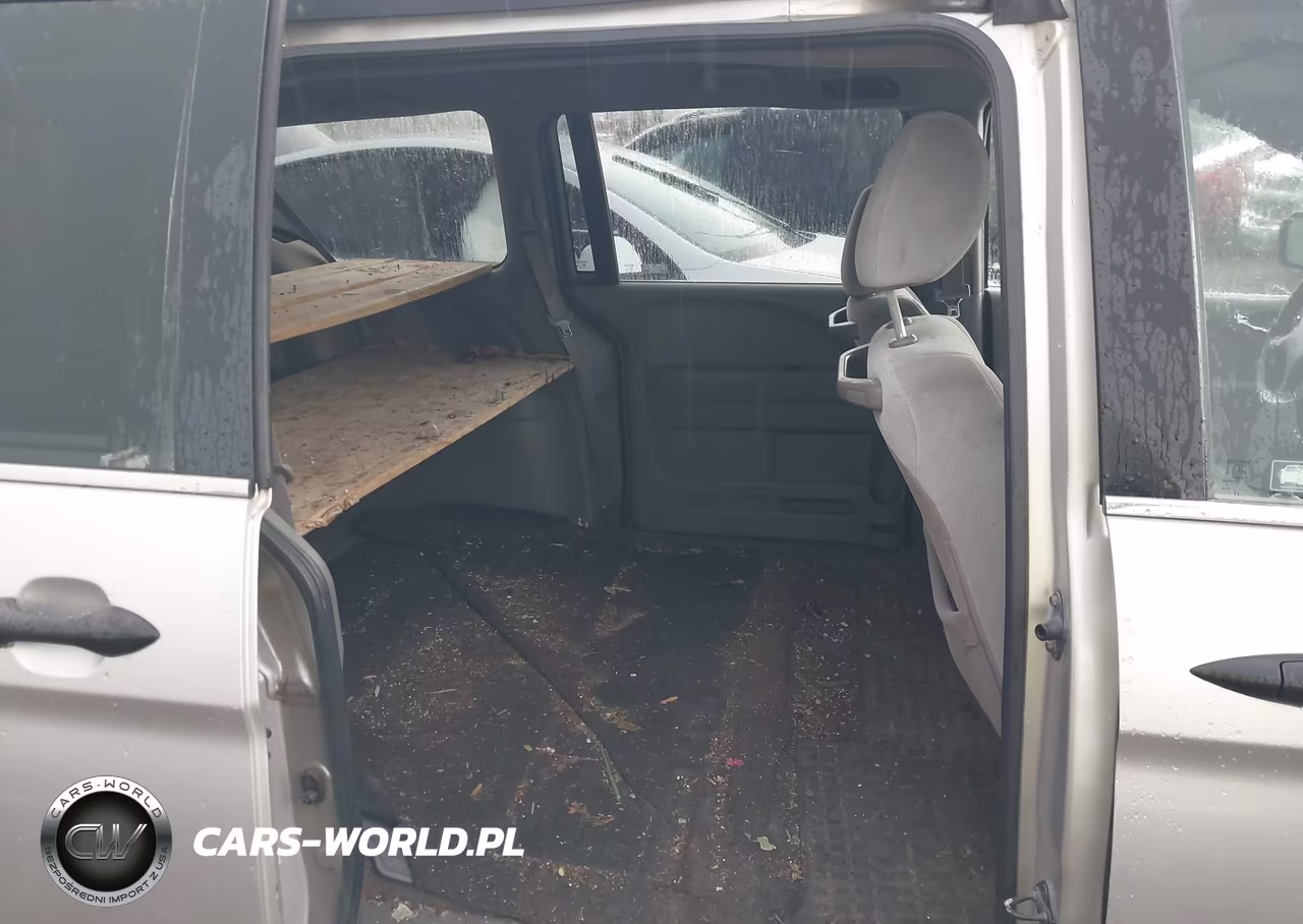 2008 Honda Odyssey Lx VIN:5FNRL38238B047137 - 8