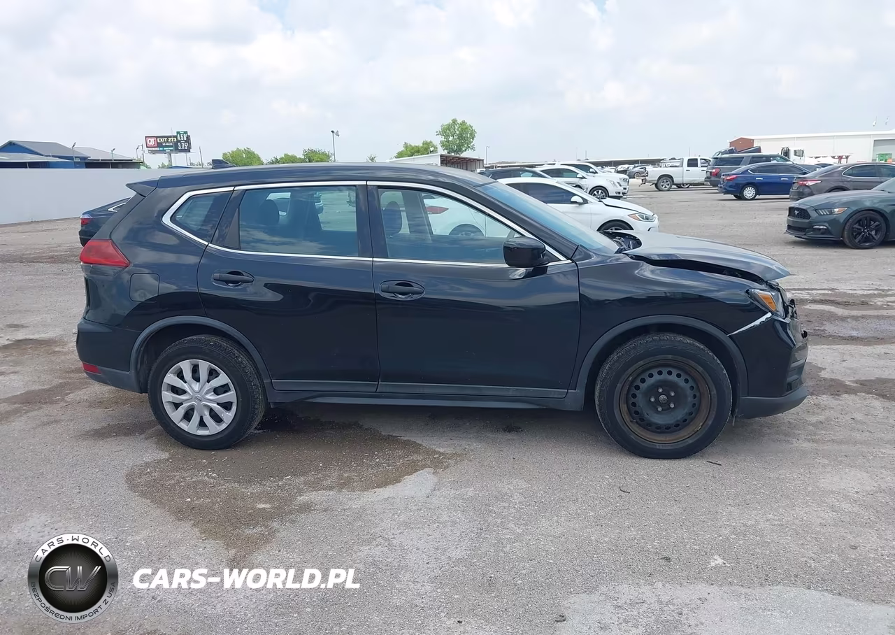2019 Nissan Rogue S VIN:5N1AT2MVXKC746207 - 13