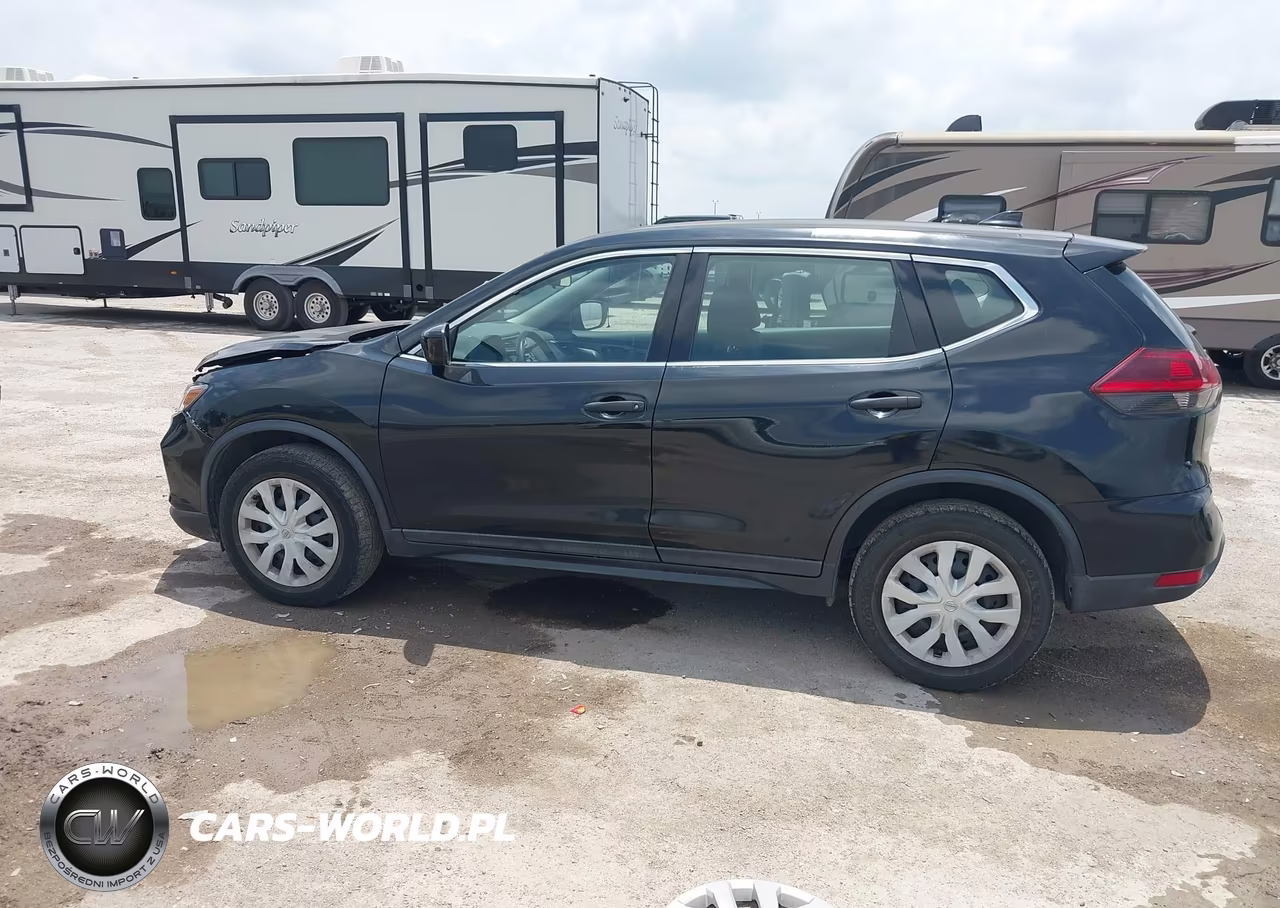 2019 Nissan Rogue S VIN:5N1AT2MVXKC746207 - 14