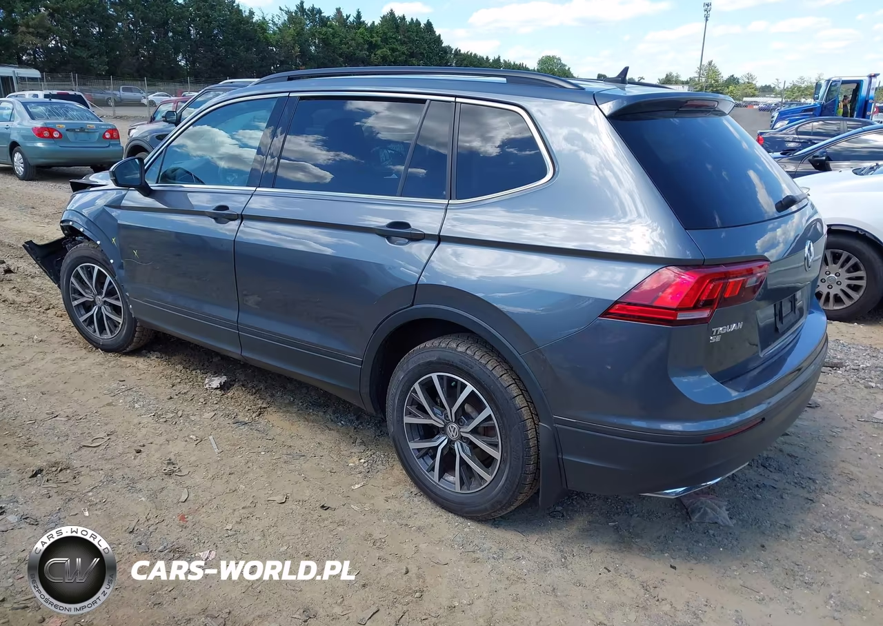 2019 Volkswagen Tiguan 2.0T Se-2.0T Sel-2.0T Sel R-Line-2.0T Sel R-Line Black VIN:3VV2B7AX8KM127555 - 3