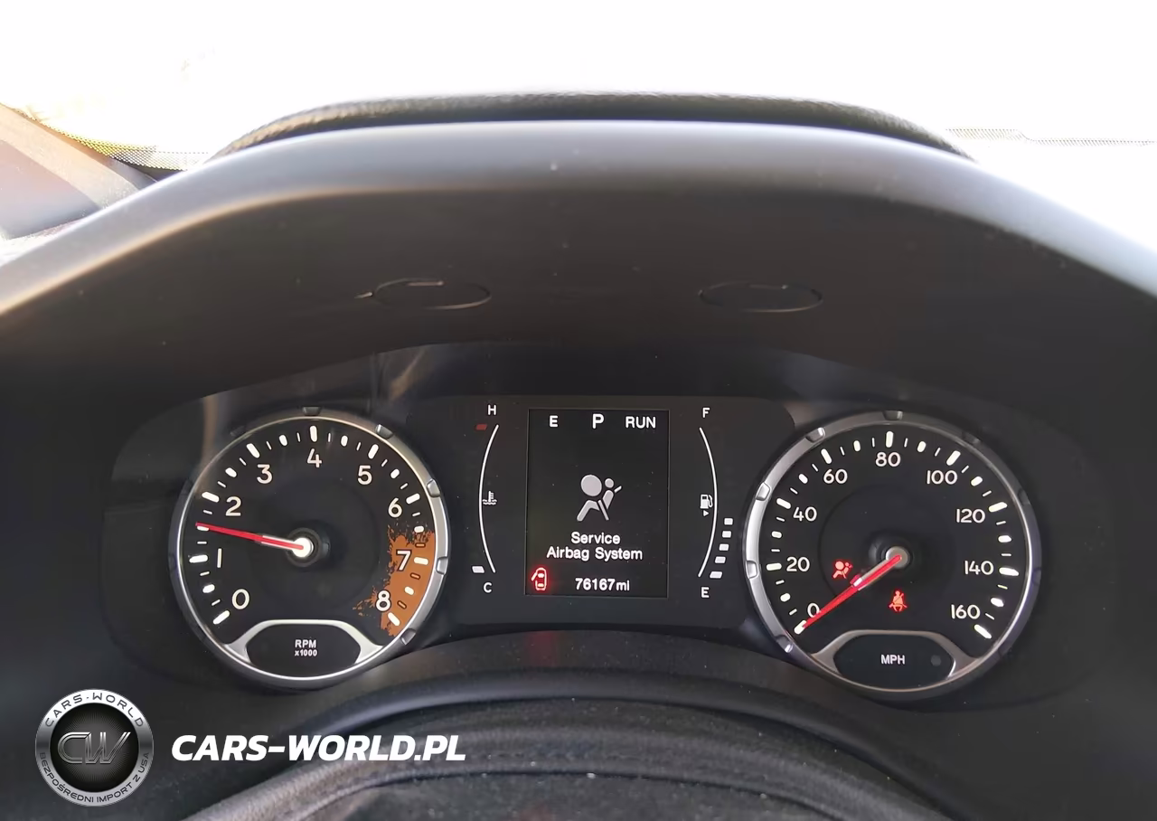 2018 Jeep Renegade Latitude 4X4 VIN:ZACCJBBB9JPG95210 - 7
