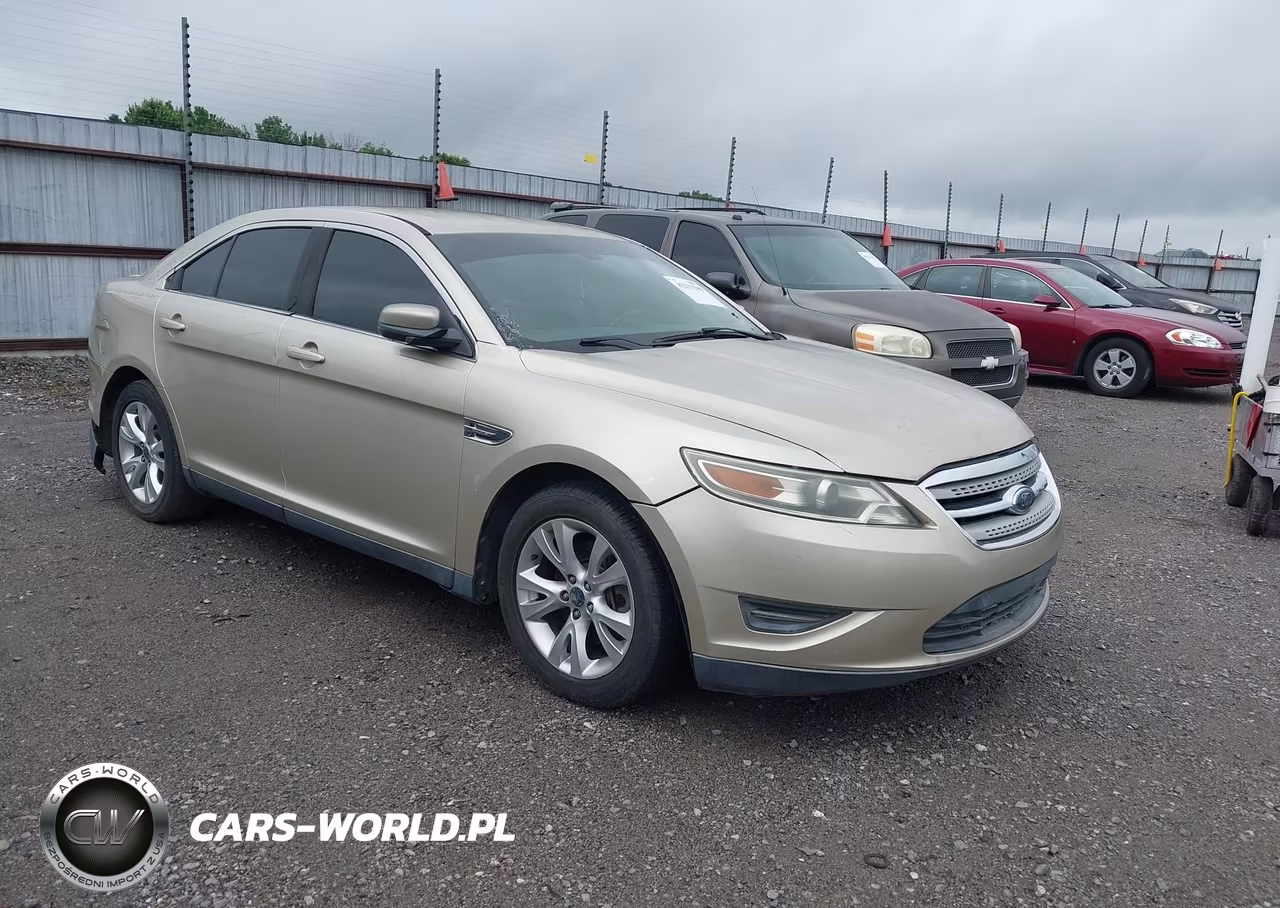 2010 Ford Taurus Sel