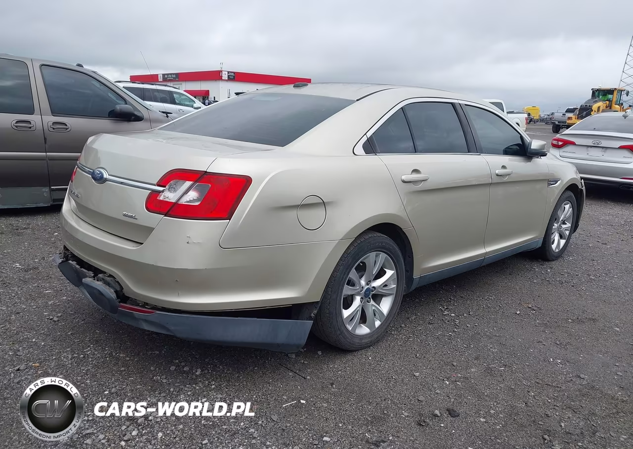 2010 Ford Taurus Sel VIN:1FAHP2EW8AG114673 - 4