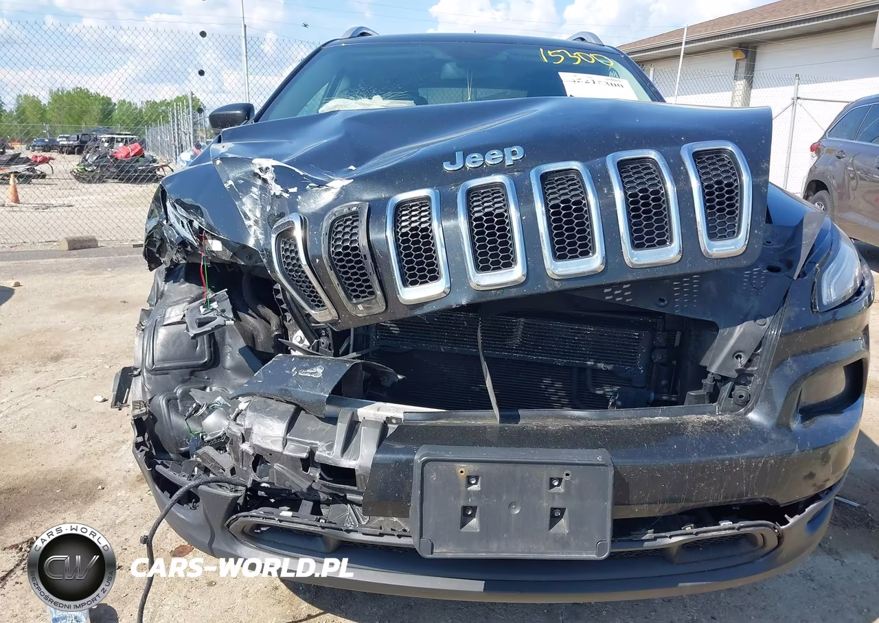 2016 Jeep Cherokee Latitude VIN:1C4PJMCB0GW167255 - 12