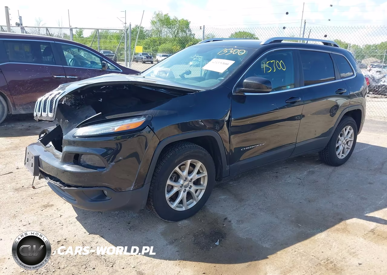 2016 Jeep Cherokee Latitude VIN:1C4PJMCB0GW167255 - 2