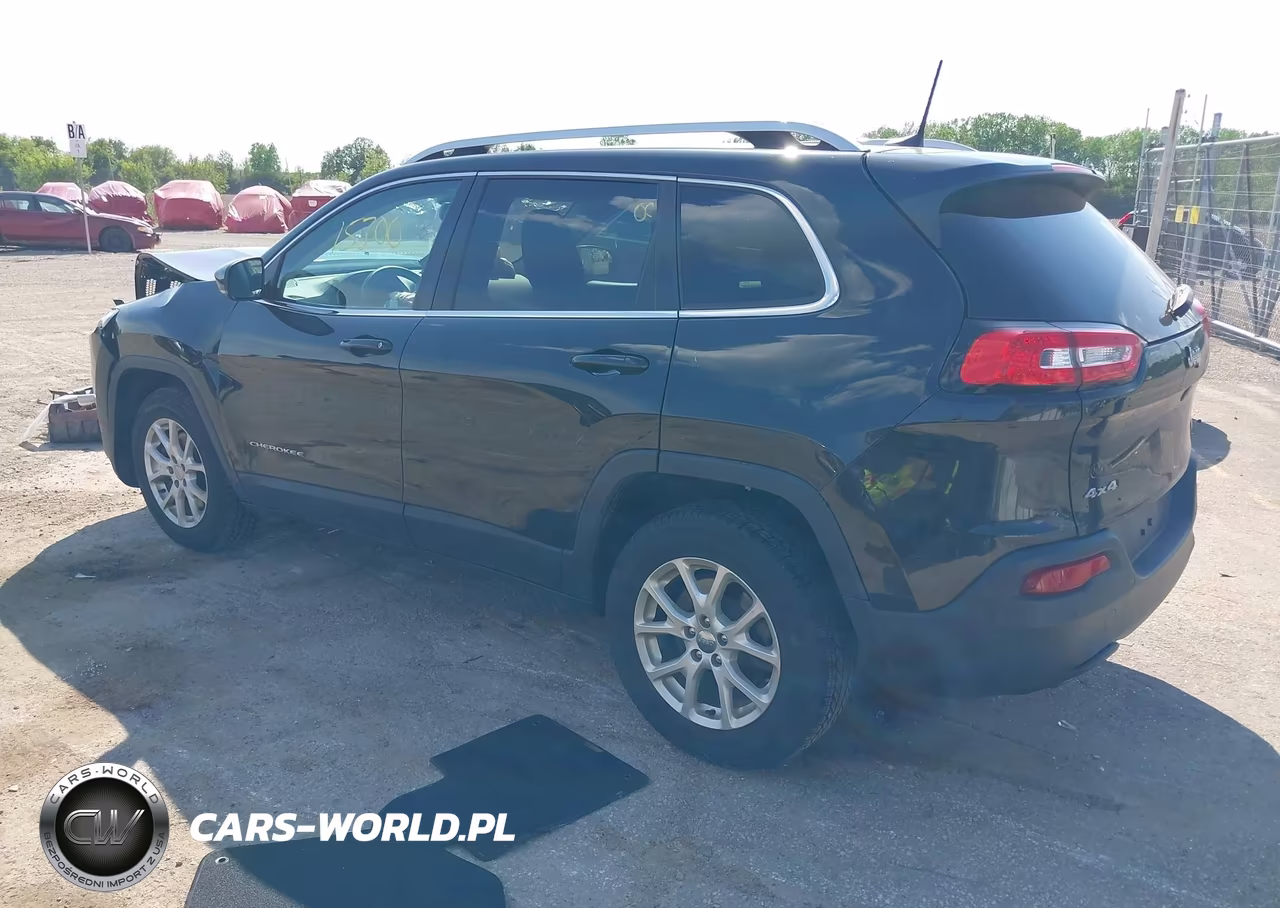 2016 Jeep Cherokee Latitude VIN:1C4PJMCB0GW167255 - 3