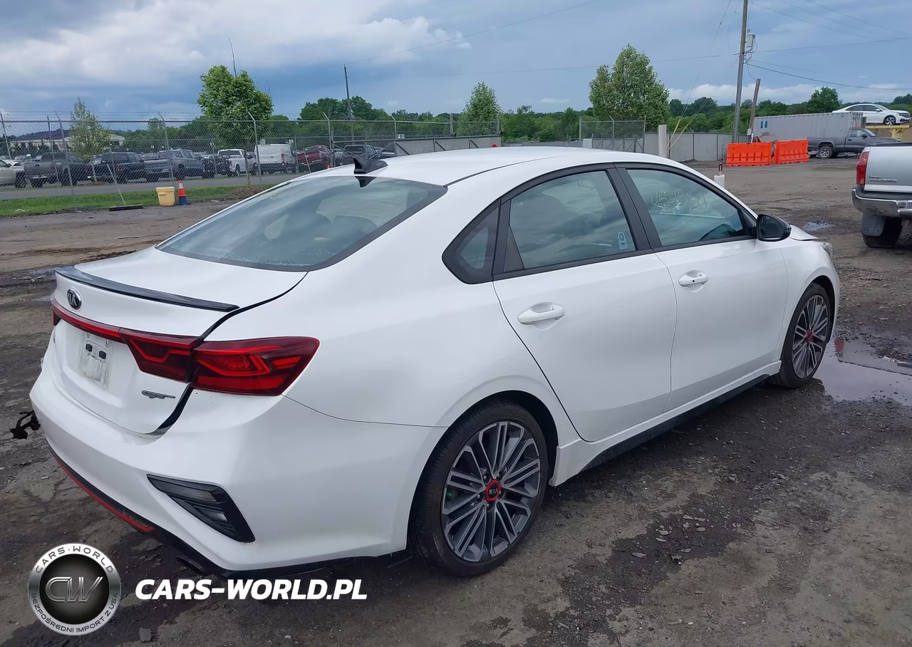 2021 Kia Forte Gt VIN:3KPF44AC1ME318656 - 4