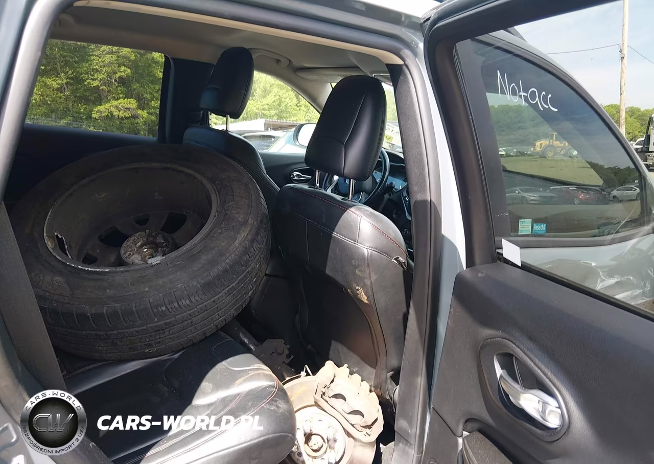 2014 Jeep Cherokee Trailhawk VIN:1C4PJMBS7EW134607 - 8