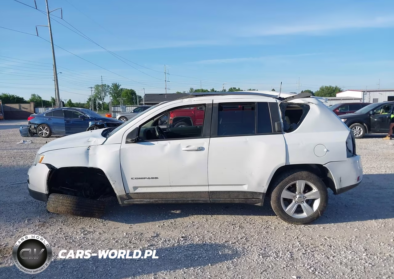 2012 Jeep Compass Sport VIN:1C4NJDBBXCD630582 - 14