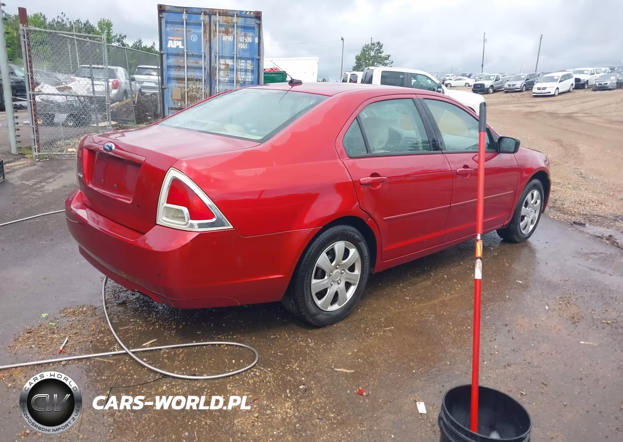 2009 Ford Fusion S VIN:3FAHP06Z39R212608 - 4