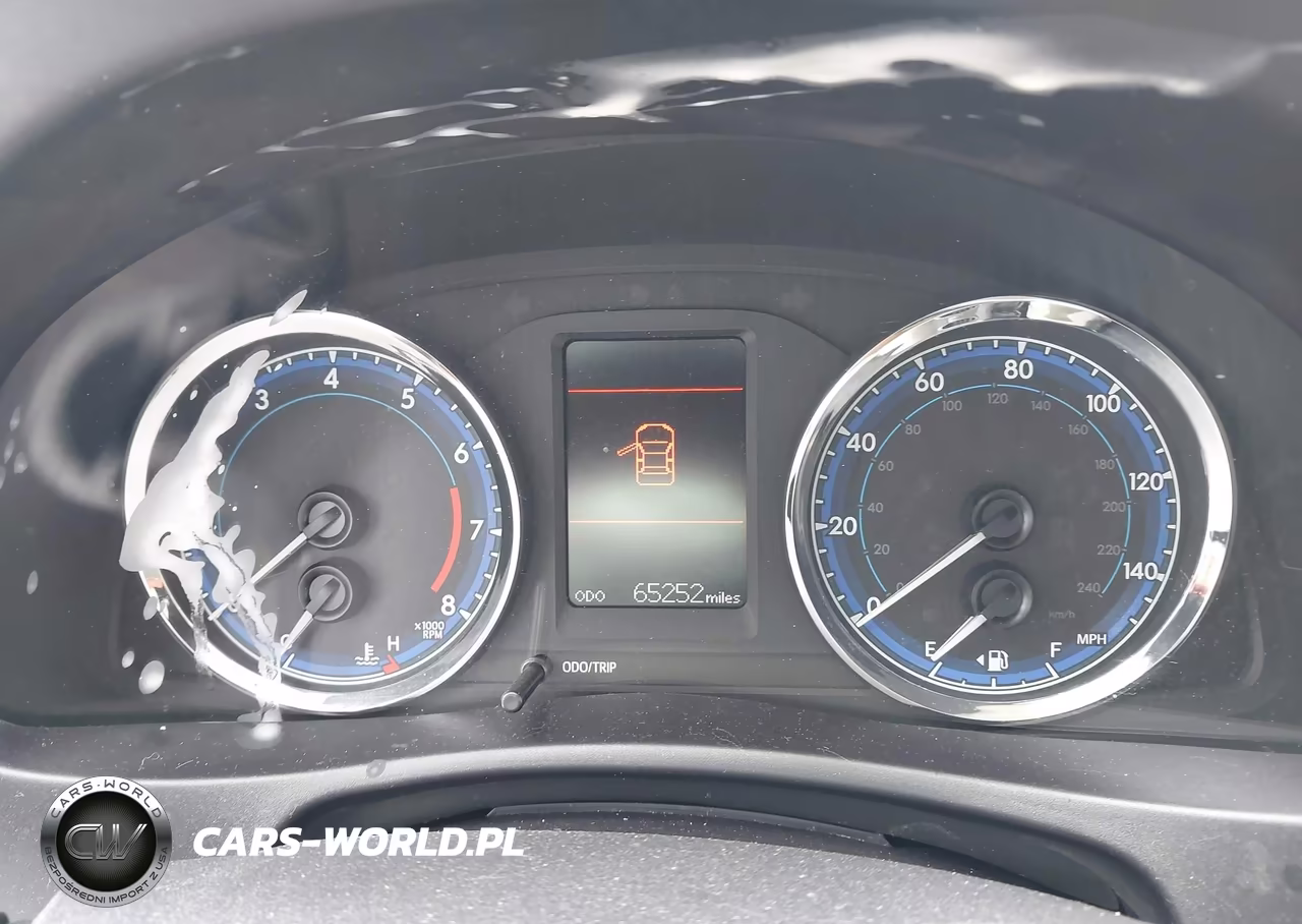2018 Toyota Corolla Le VIN:5YFBURHEXJP780999 - 7