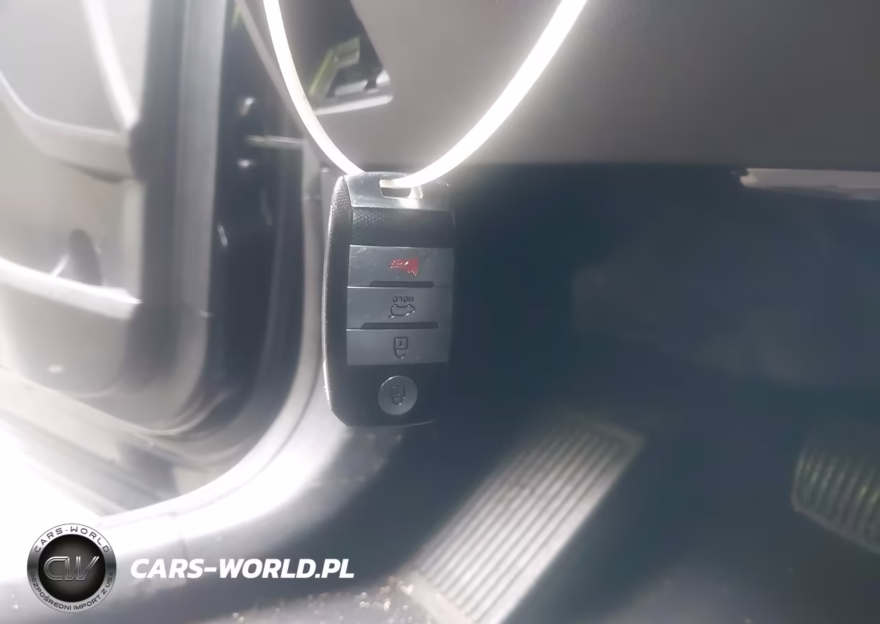 2019 Kia Sorento 3.3L Ex VIN:5XYPHDA51KG536980 - 11