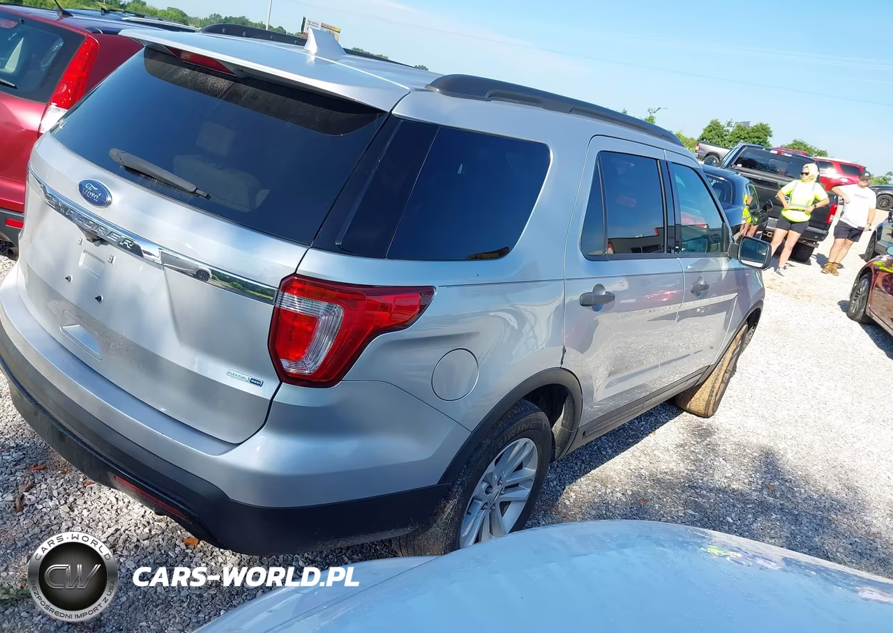 2016 Ford Explorer VIN:1FM5K8B89GGA37692 - 4